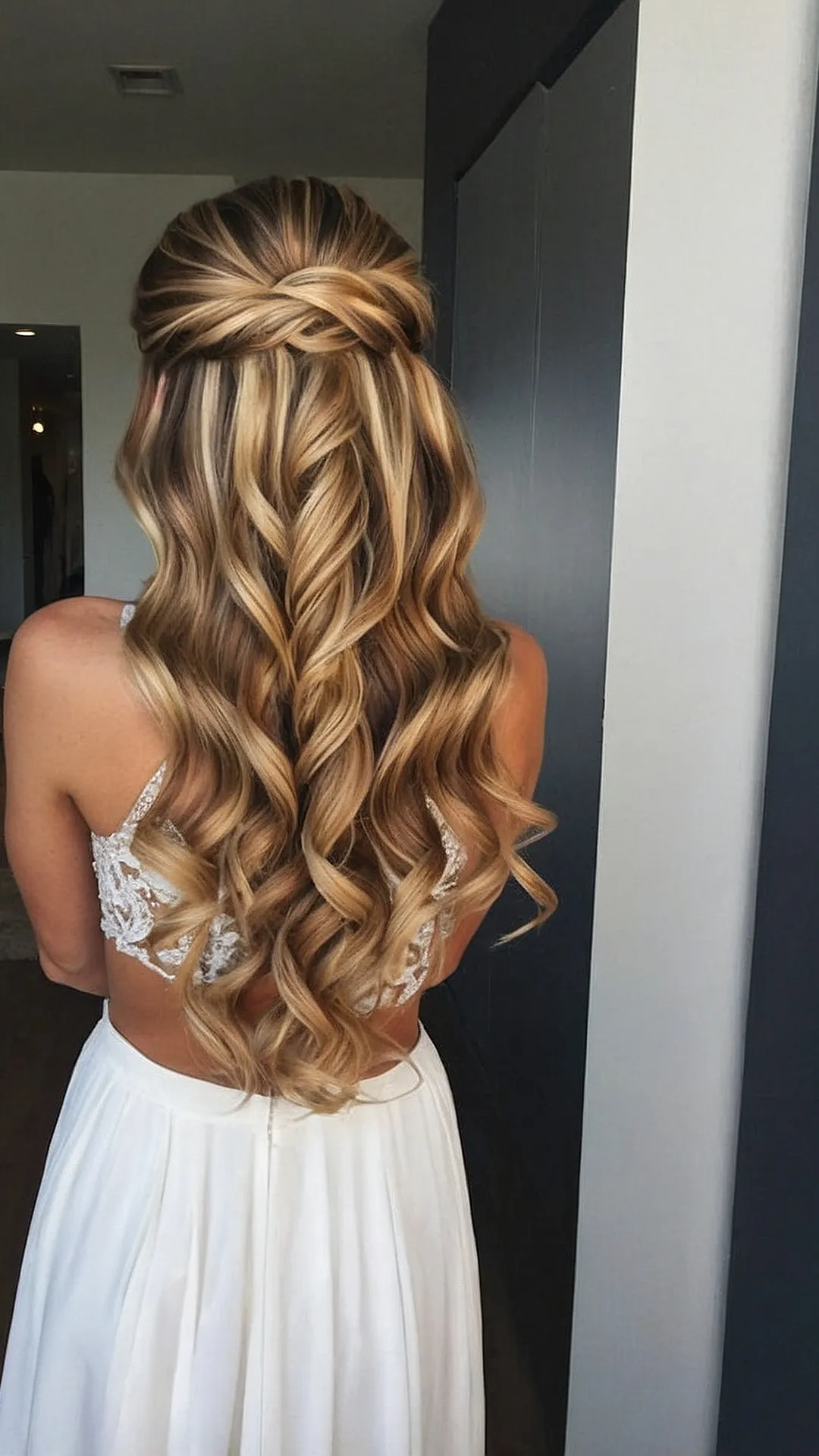 Whimsical Waves: Cute Prom Hair Inspiration