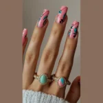 15 Christmas Nail Art Ideas That Are Anything but Ordinary