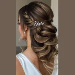 17 Bridal Hairstyle Trends for 2025: Time to Get Inspired!